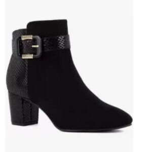 Karen Scott Ivyy Faux Suede Snake Print Black Booties